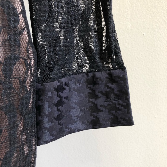 Dress - Picture 6 of 6